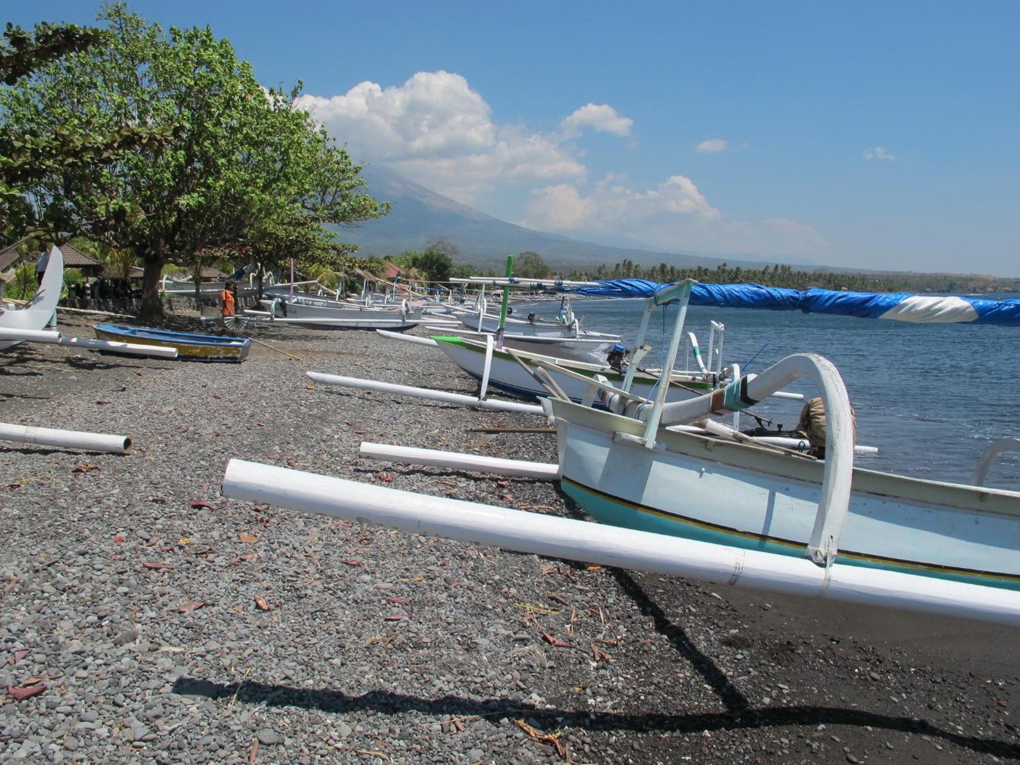 Hotel Uyah Amed Spa Resort Exterior photo